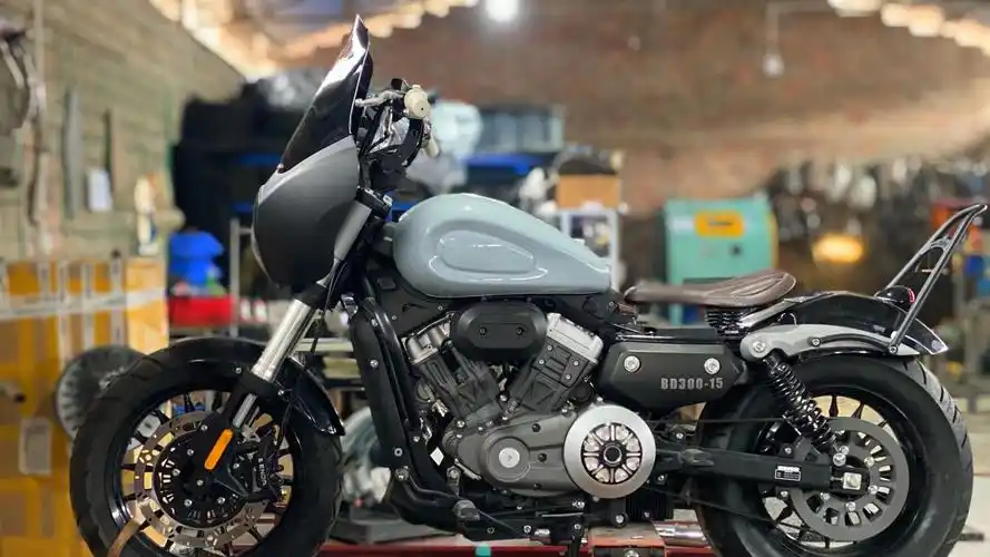 金吉拉300ds头罩前挡风奔达bd300改泰坦大灯罩加大风挡有损安装