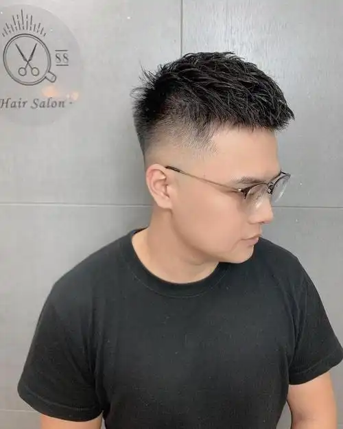 男生头发长了别留"锅盖头",试试这3款潮流发型,剪完酷帅有型 -家政