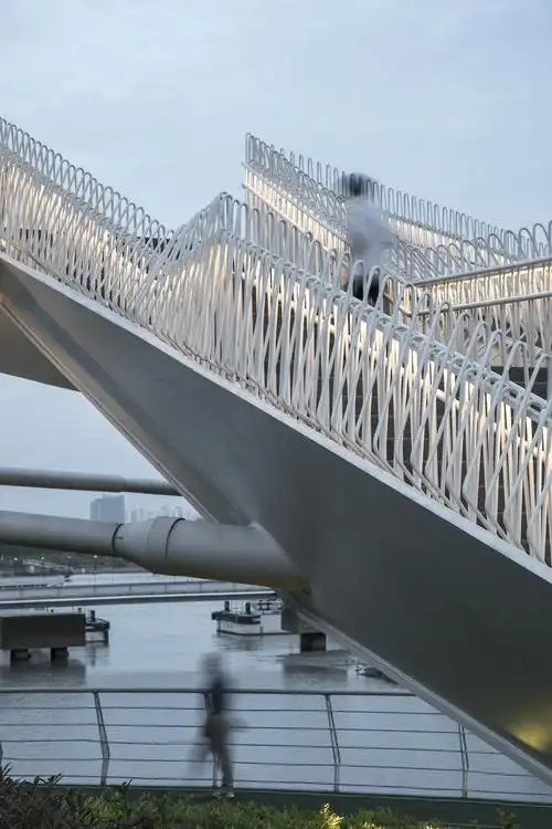 上海日晖港步行桥-公共环境案例-筑龙园林景观论坛