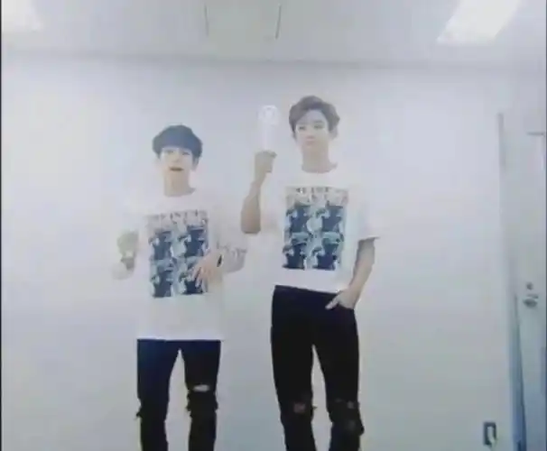 解释但还是担心过河拆桥的事做多了不敢想灿烈退役之后会怎样#朴灿烈