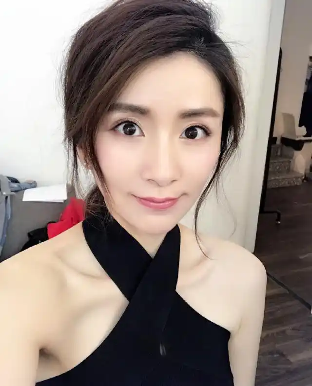 话说刘庭羽参与的电视剧不少,还有很多都是女一号,却偏偏没有大红大紫