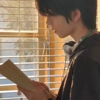 耐看又很撩人的帅气男生气质头像一眼万年的真人男生很好看的头