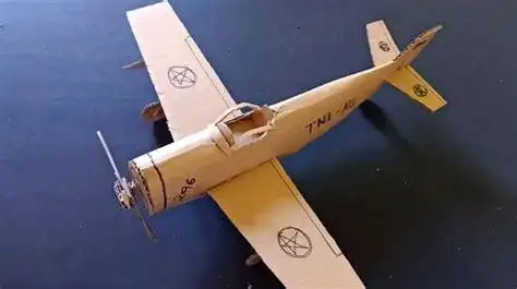 硬纸板飞机模型制作图