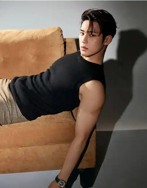 韩国男星宋江宣布四月入伍巅峰期服兵役