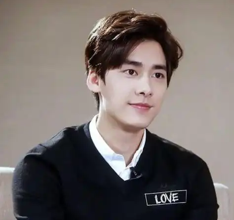 李易峰头像高清最新 - 搜狗图片搜索