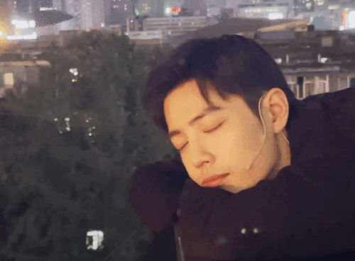 肖战 软软 嘟嘟 亲亲 动图