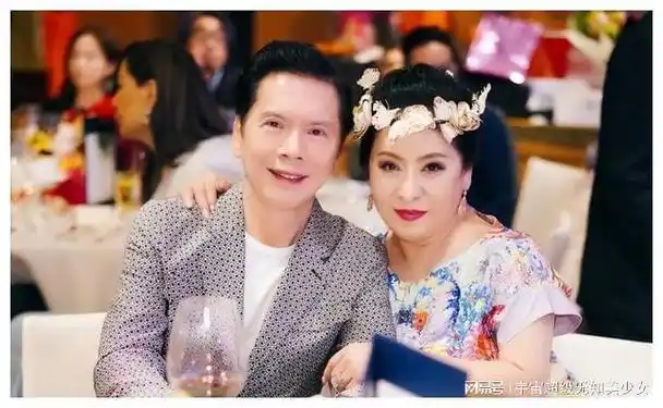 历经3次生死,赡养老公前妻多年,她活成众人都羡慕的模样