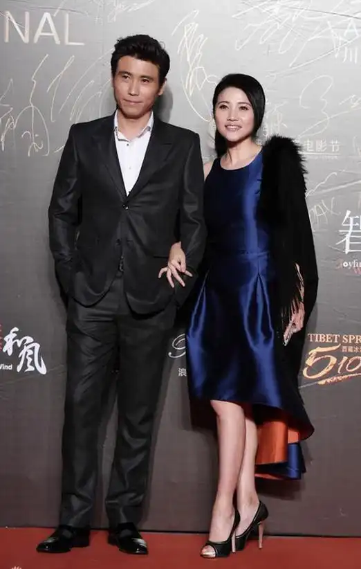 "星二代"李乃文:做了十几年配角,与颜丙燕意难平,48岁终结婚