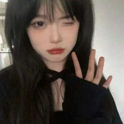 高冷好看的黑色系女生真人头像图片 精选高级感优质微信女头合集_女生
