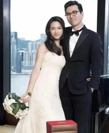 "文艺女神"汤唯:高考四次,28岁一炮而红,35岁嫁45岁韩国导演