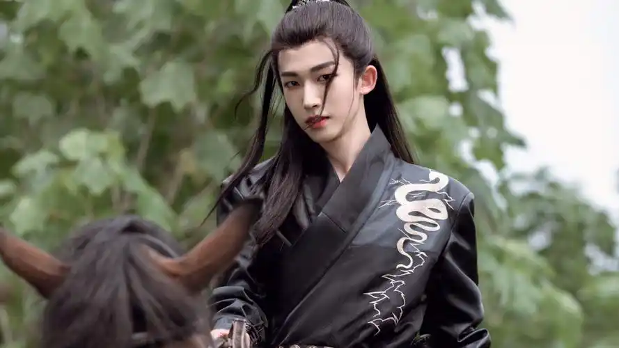 原创八卦杨紫胡歌张新成高圆圆刘宇鞠婧祎张雨剑