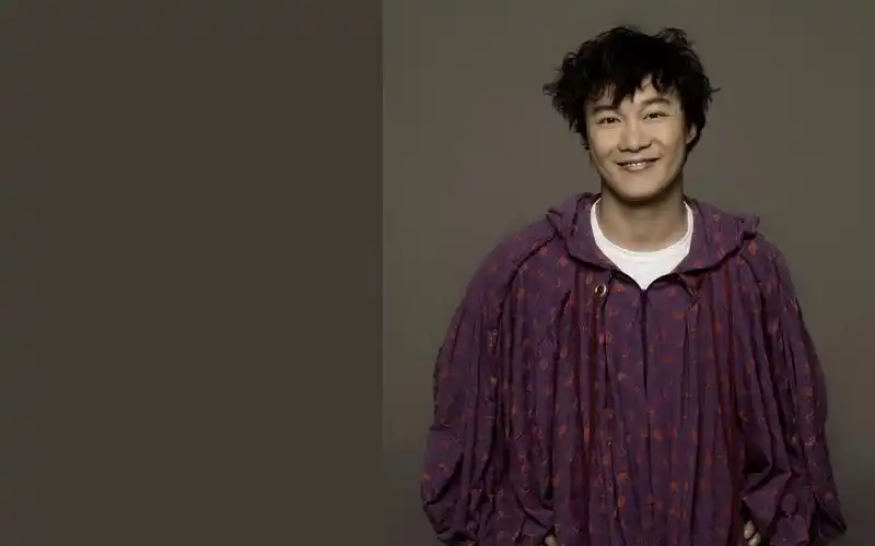 《复仇者联盟3》陈奕迅出席首映礼傲慢无礼,陈式幽默惹众怒_哔哩哔哩