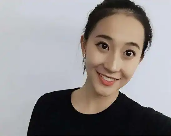 体操女神张豆豆:凭挺胸照走红,拒绝进入娱乐圈,与孙杨狂秀恩爱