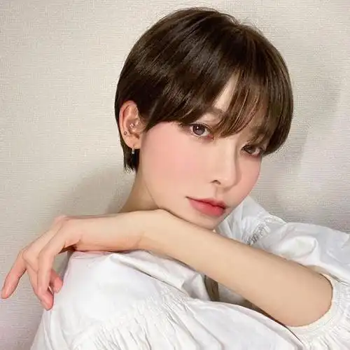 短中长发配氧气刘海,韩国网红们这样搭(圆脸发型图片女2020最新款中