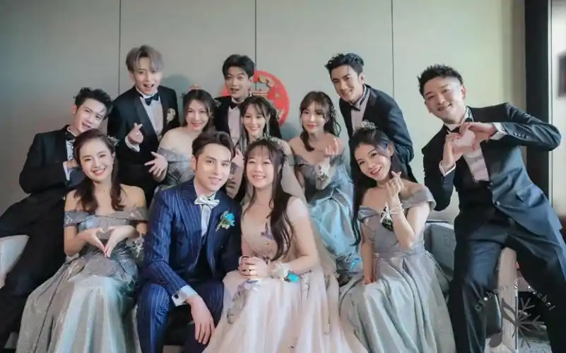 [ mic男团][池约翰刘瑞雪][20211015大婚]来自亲友团的照片汇总约翰