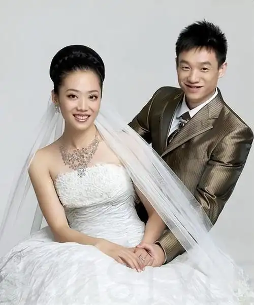 肖钦:女友诈骗5800万,自称事先不知情,如今亲友与他断绝来往|邹凯