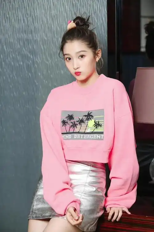 粉红女神|关晓彤|美图壁纸