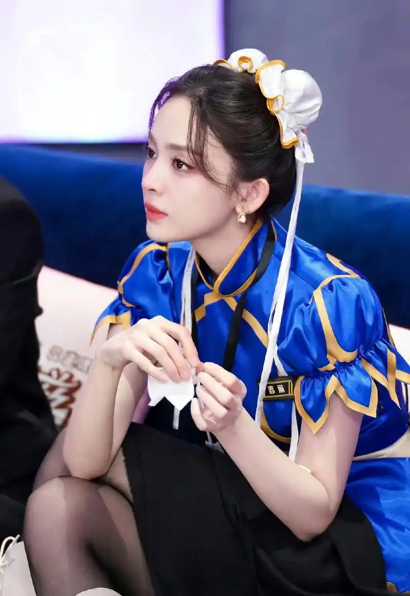 清纯甜美 #东方美 #旗袍 古力娜扎 - 抖音