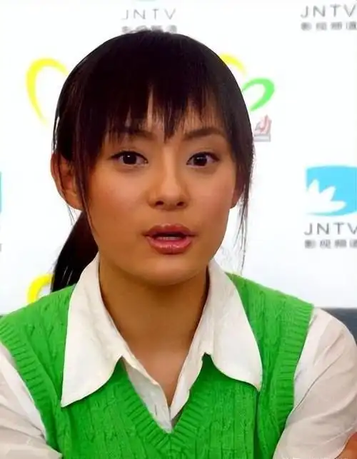 然而,邓超在《甜蜜蜜》中对爱情戏份的过度投入,使得他在拍摄《集结号