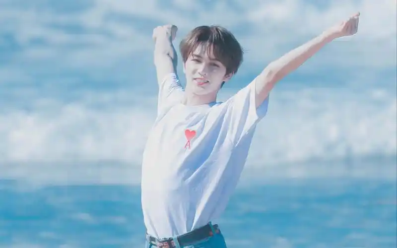 【朱正廷】爱豆未公开之萌点花絮_哔哩哔哩_bilibili