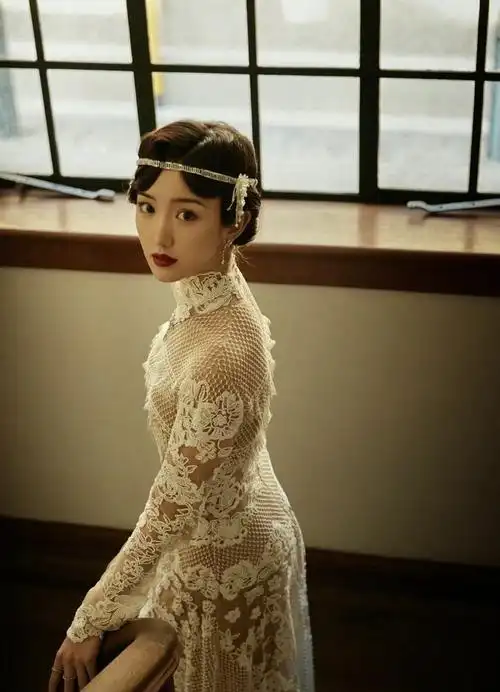 elle风尚毛晓彤诠释东方名伶年龄对她来说真的只是三十而已