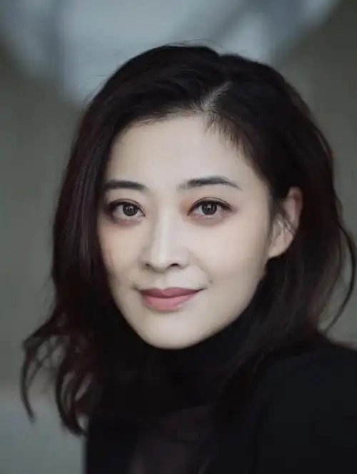 梅婷经纪公司经纪人|梅婷代言品牌费用|梅婷商务合作|梅婷平面肖像