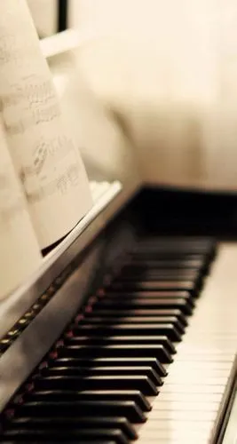 iphone桌面-壁纸-钢琴