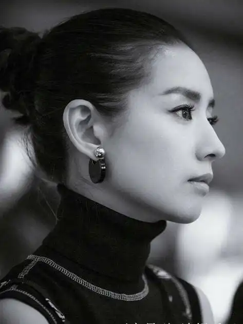 董洁 古希腊掌管圆头和鼻子的神91