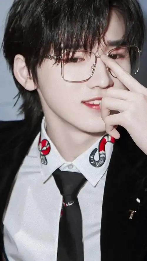 宋亚轩同款手机壁纸宋亚轩高清壁纸