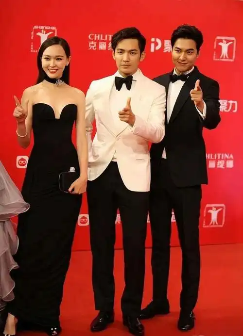 但钟汉良183的身高绝对真|周迅|刘烨|张梓琳|女明星|粤语歌曲|华语