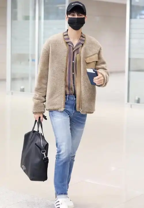 "脸蛋天才"车银优这腿简直逆天了,一条牛仔裤穿出1米8效果!