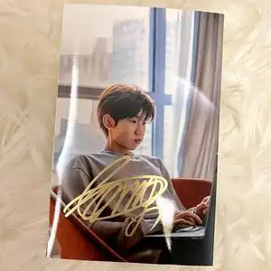 出王源签名照(亲签)王源亲笔签名明星签名照