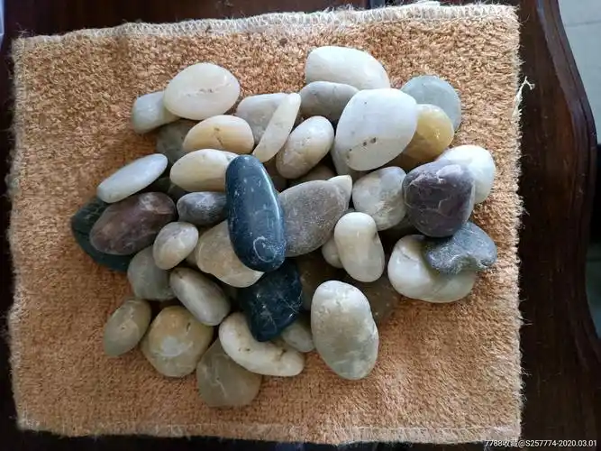 一些小石头-价格:90元-se71372576-其他奇石/岩石-零售-7788收藏__收