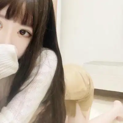 皮肤白皙可爱气质型女生头像图片 干净很小清新的真人女头合集