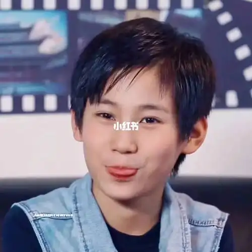 救命张真源小时候好可爱