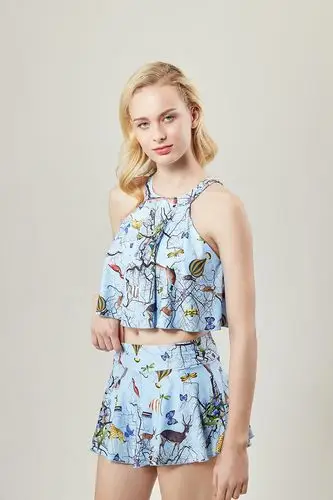 娅茜2018春夏新款泳装分体平角式泳衣女修身遮肚二件套018317f_7折