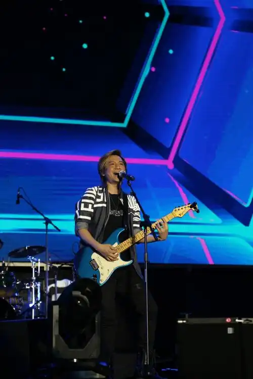 beyond 叶世荣 亚洲鼓王.