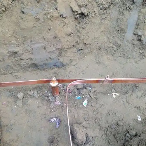 地铁综合接地铜排和铜管放热焊药 施工方案