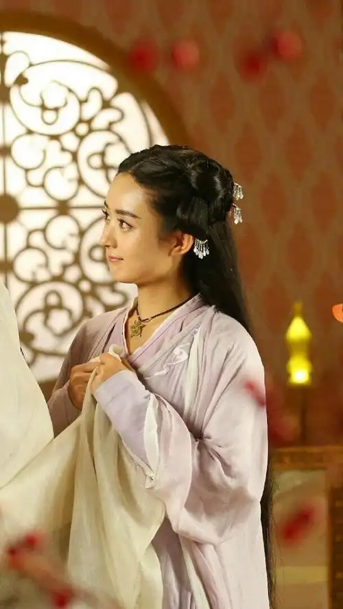 《花千骨》横空出世第二部收视破3赵丽颖师徒虐恋