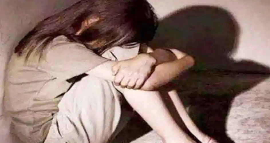 青海妈妈燕志云:虐待6岁女儿致死,7年后出狱,挖出女儿骨灰泄愤