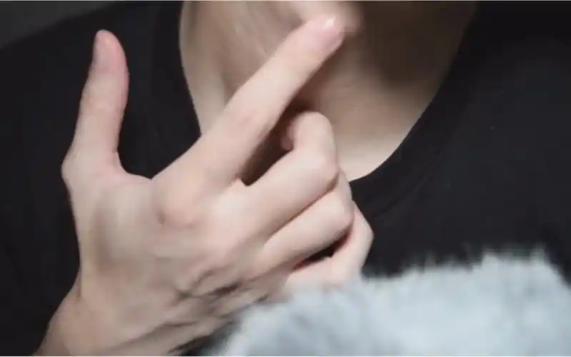 【se ch助眠】又叒叕是敲锁骨&喉结手控福利(短)