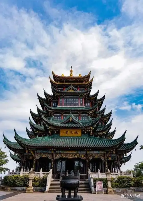 绝美鸿恩阁 古风建筑 唯美震撼 重庆主城最高观景台