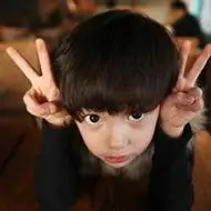 超级卖萌欧美小男生可爱头像