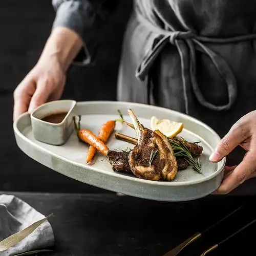 北欧不规则创意西餐牛排餐厅简餐摆盘平底早餐盘