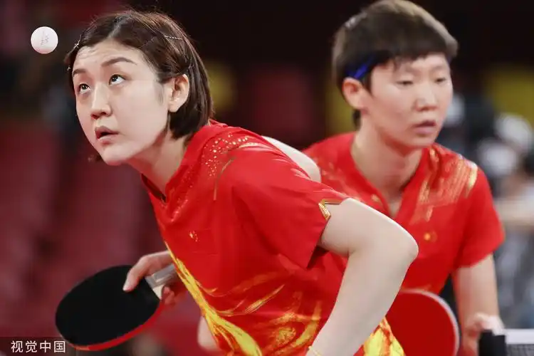 乒乓球女团中国30轻取新加坡顺利晋级四强