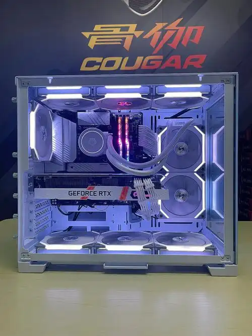 雪白少女海景房游戏主机diy组装电脑分享