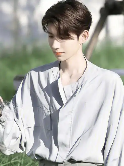 王俊凯|王力宏|填词人|古典乐|易烊千玺|欧阳娜娜|华语音乐|华语歌手