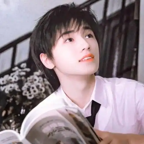 宋亚轩头像哟这不是大壁虎嘛