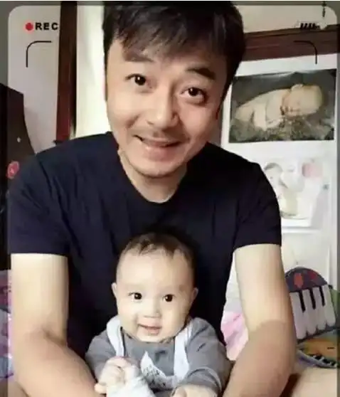 (小沐沐和汪涵小时候简直一毛一样!