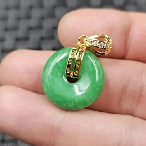 翠玉干青玉扣玉石挂件祖母绿玉扣吊坠手链项链耳环发簪玉坠批发